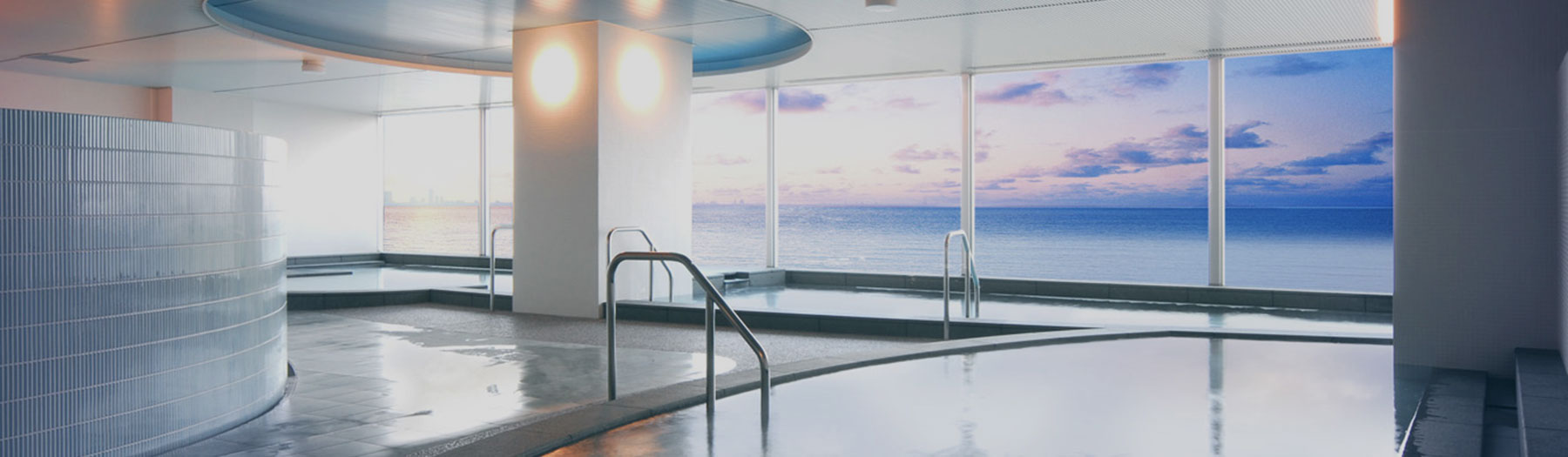 写真: 日式大型浴场