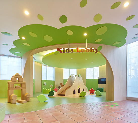 画像: 孩子們能夠盡興的兒童大廳
